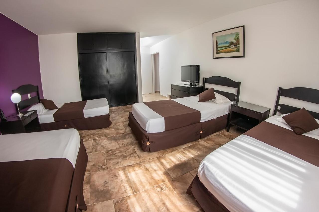 Hotel Americana Cali Bagian luar foto