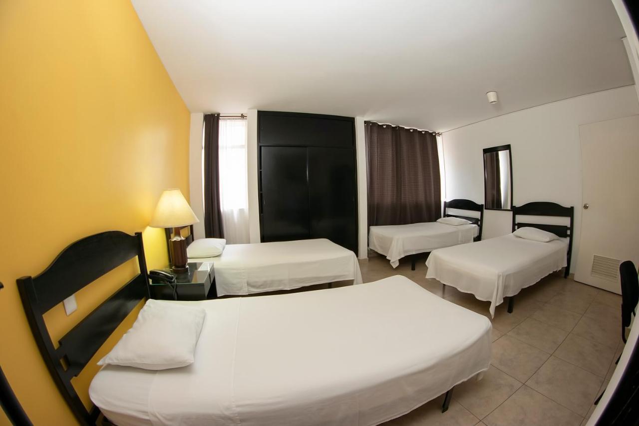 Hotel Americana Cali Bagian luar foto
