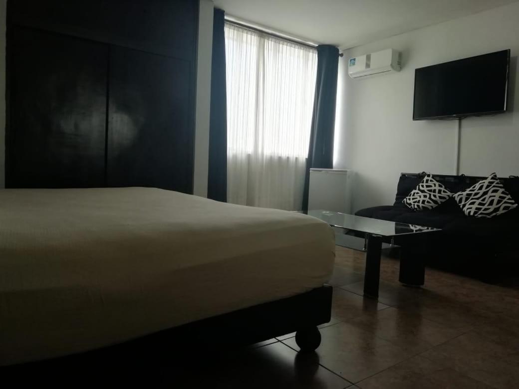 Hotel Americana Cali Bagian luar foto