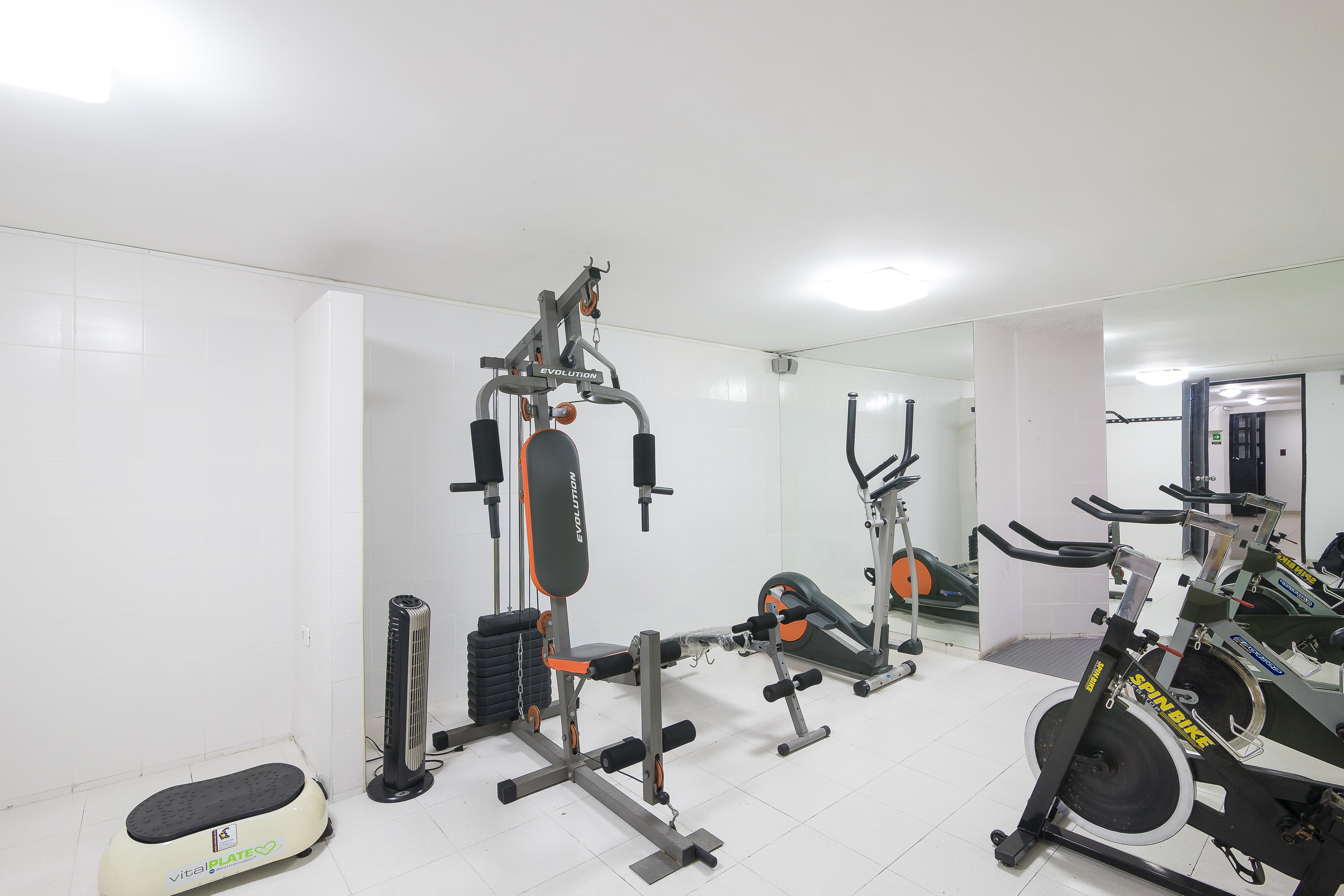 Hotel Americana Cali Bagian luar foto