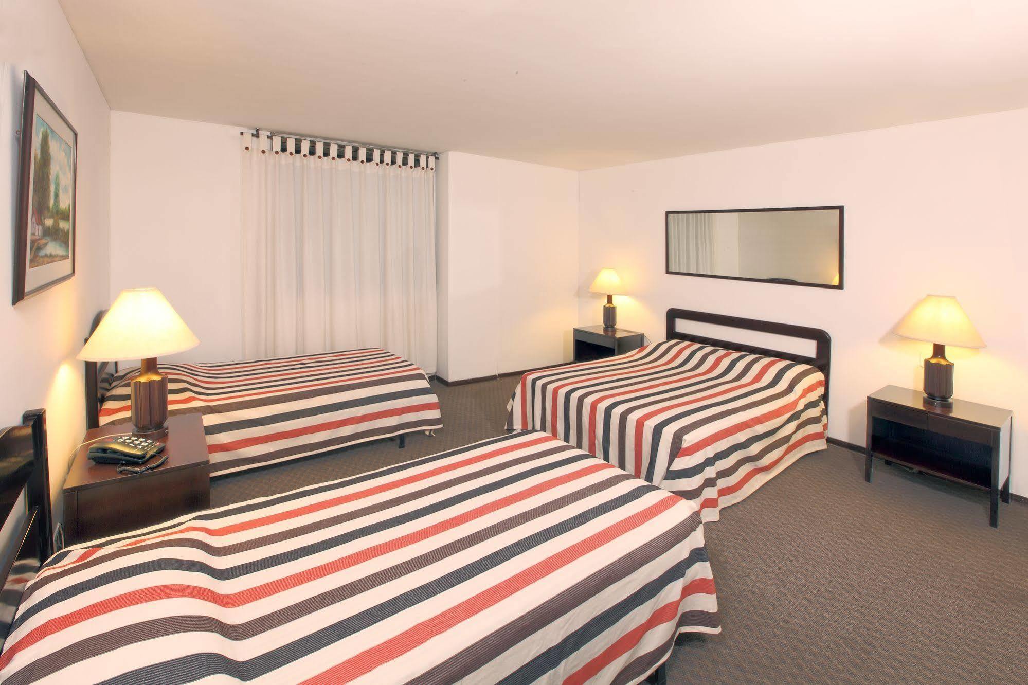 Hotel Americana Cali Bagian luar foto