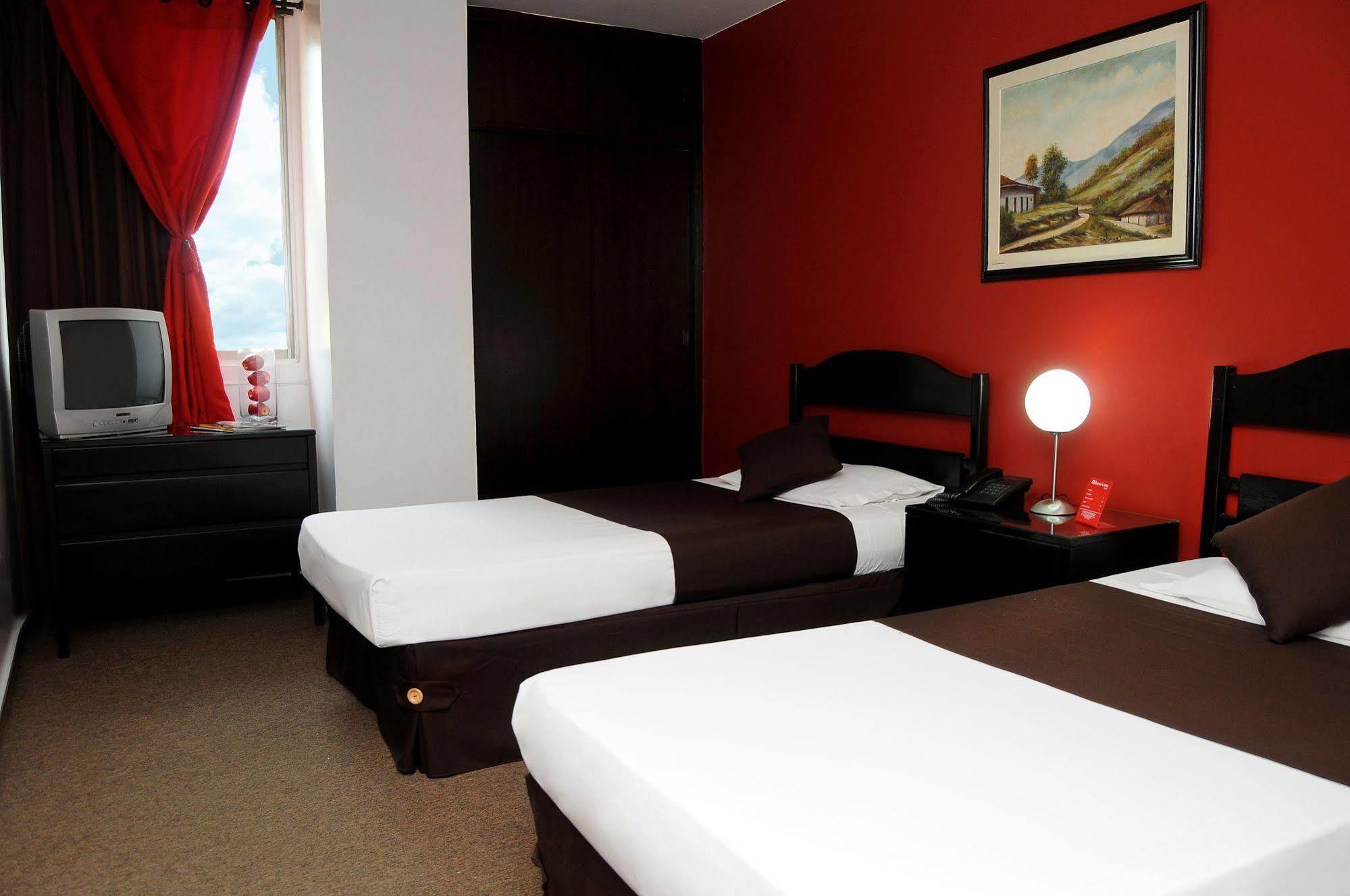 Hotel Americana Cali Bagian luar foto
