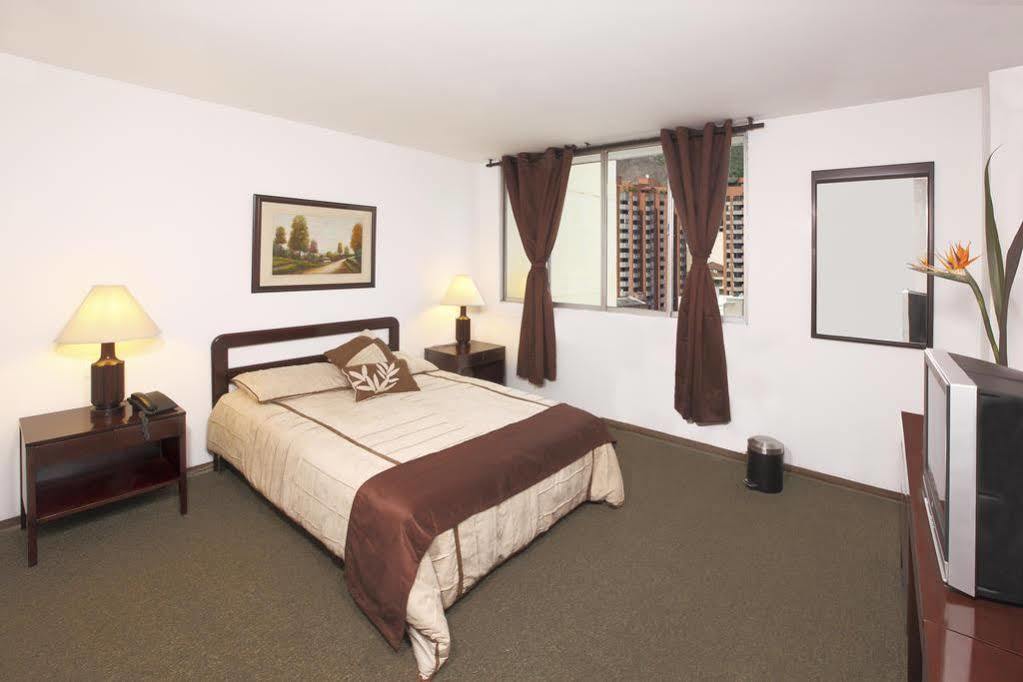 Hotel Americana Cali Bagian luar foto